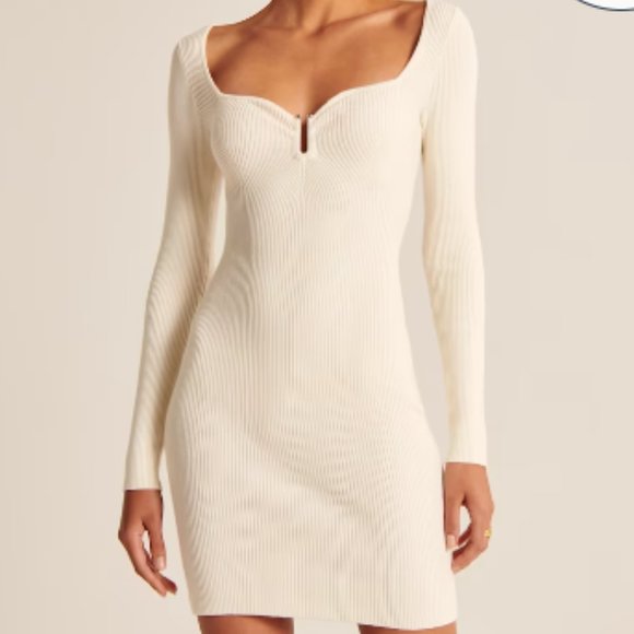 Abercrombie & Fitch Dresses & Skirts - Abercrombie Long-Sleeve Hardware Mini Sweater Dress